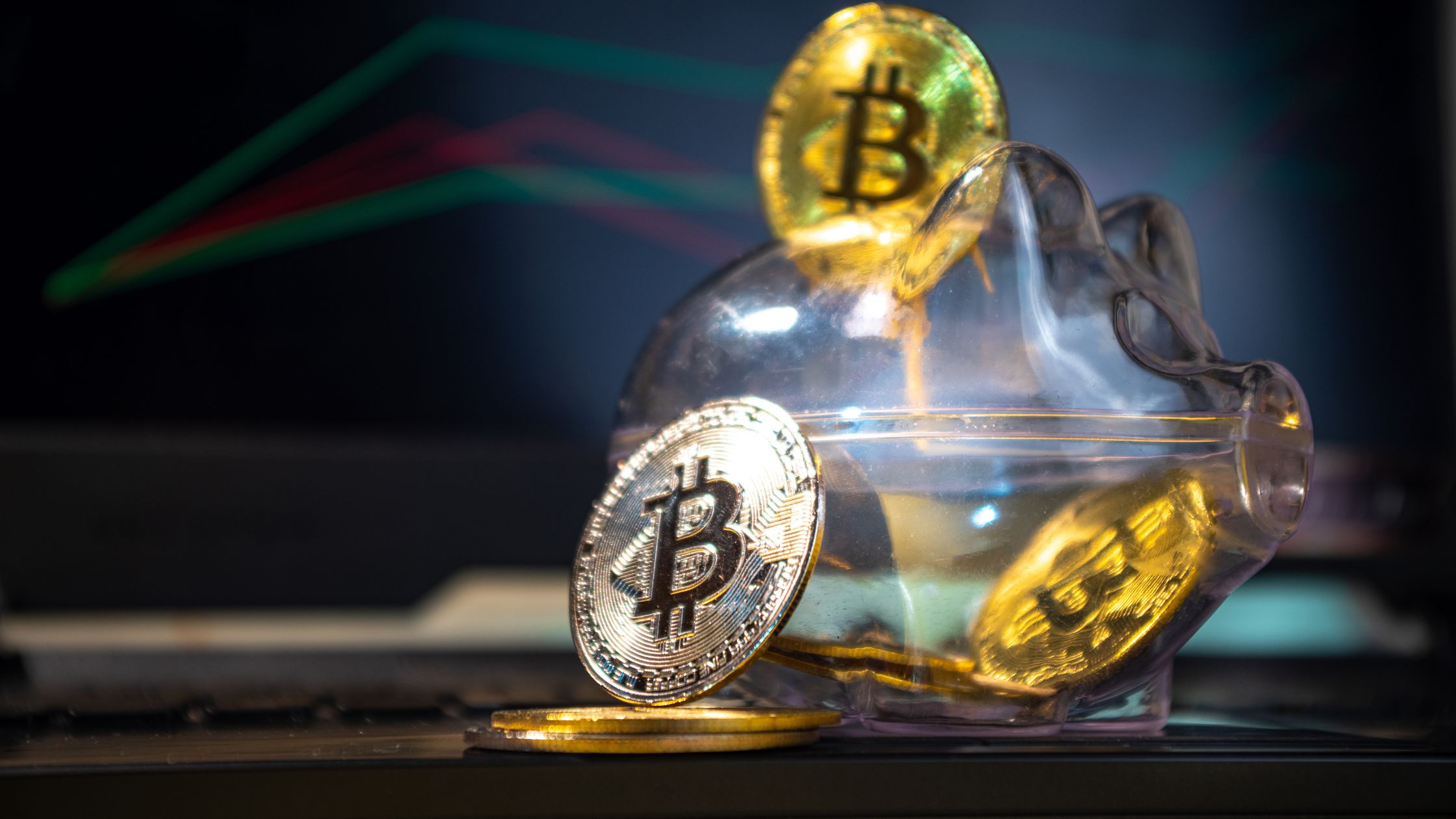 Crypto Traders Rotate Into Select Altcoins as Bitcoin Stalls